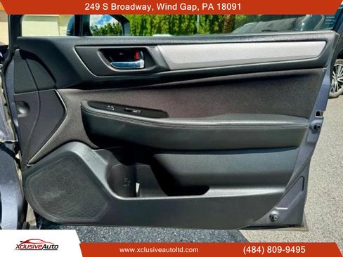 Used 2016 Subaru Legacy 2.5i Premium image 11