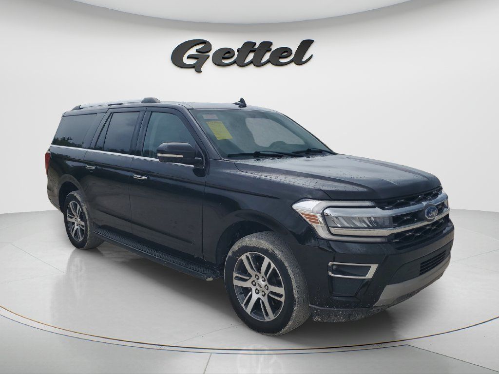 Used 2024 Ford Expedition Max Limited RWD image 3