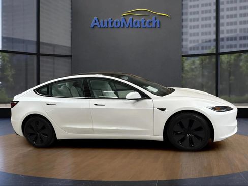 Used 2025 Tesla Model 3 Long Range RWD image 13