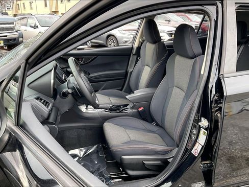 Used 2018 Subaru Crosstrek 2.0i Premium image 8