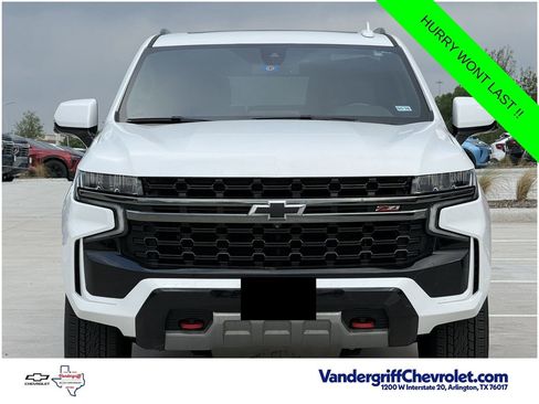 Used 2022 Chevrolet Suburban Z71 w/ Z71 Off-Road Package AWD/4WD image 7