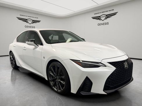 Used 2022 Lexus IS 350 F Sport RWD image 7