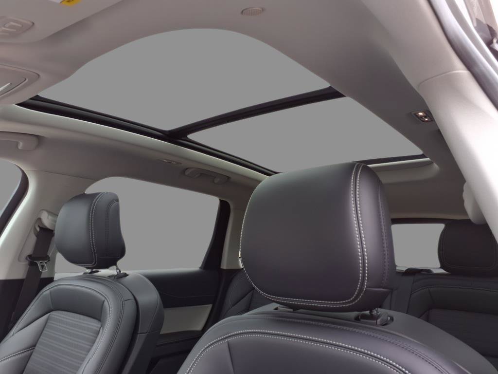 New 2025 Lincoln Nautilus Reserve AWD/4WD image 18
