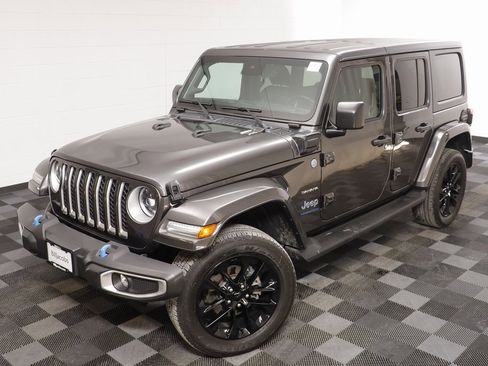 Used 2023 Jeep Wrangler Unlimited Sahara w/ Dual Top Group image 2
