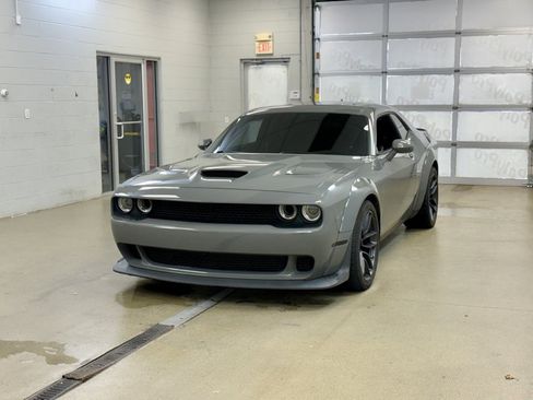 Used 2019 Dodge Challenger R/T Scat Pack image 3