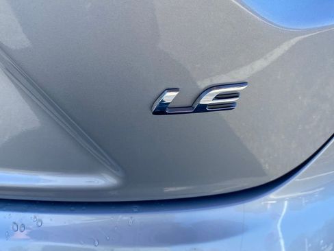 Used 2025 Toyota Corolla LE image 10