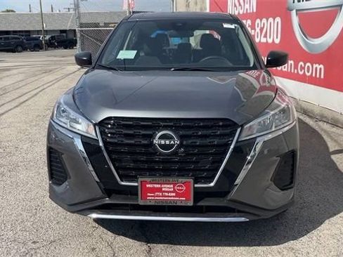 New 2025 Nissan Kicks Play S FWD image 23