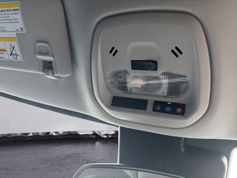 New 2026 Chevrolet Trax LT image 21