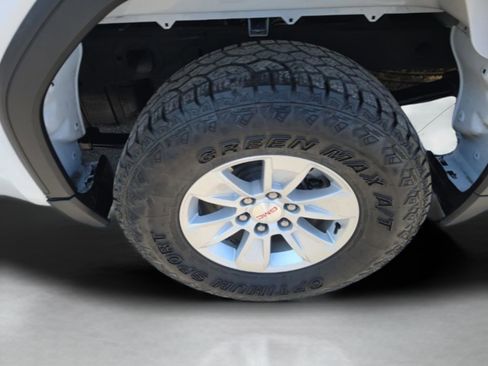 Used 2023 GMC Sierra 1500 Pro w/ Convenience Package AWD/4WD image 33