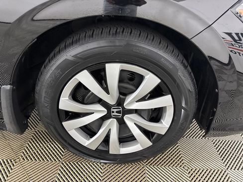 Used 2026 Honda Civic LX image 34