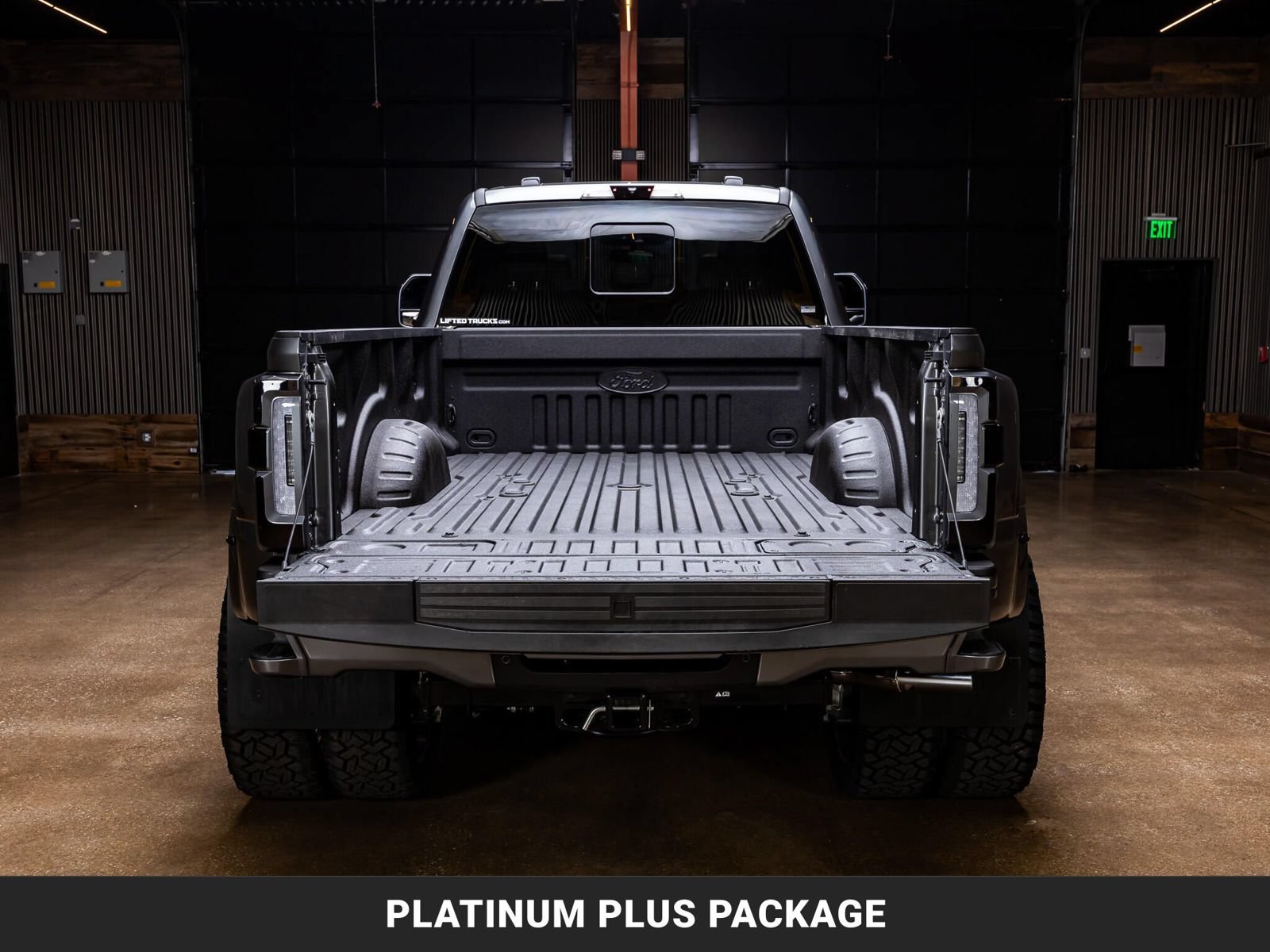 Used 2026 Ford F450 Platinum w/ Platinum Plus Package AWD/4WD image 8