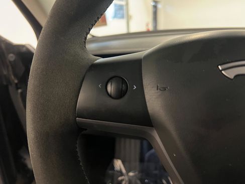 Used 2018 Tesla Model 3 Performance AWD/4WD image 12