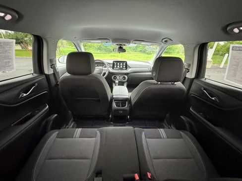 Certified 2025 Chevrolet Blazer LT w/ LPO, Floor Liner Package image 38