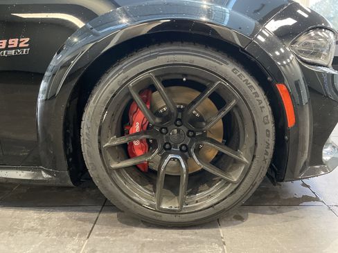 Used 2020 Dodge Charger Scat Pack RWD image 12
