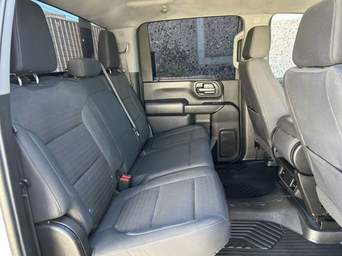 Used 2023 Chevrolet Silverado 2500 LT image 15