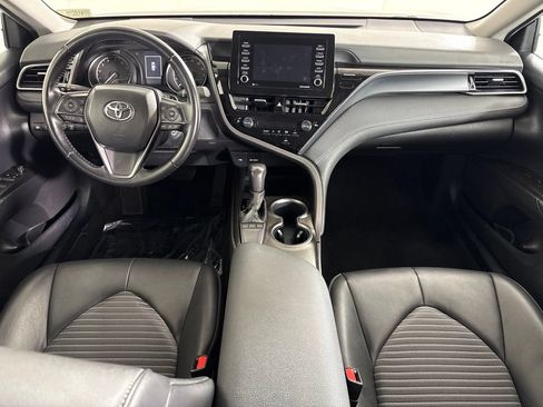 Used 2024 Toyota Camry SE FWD image 13