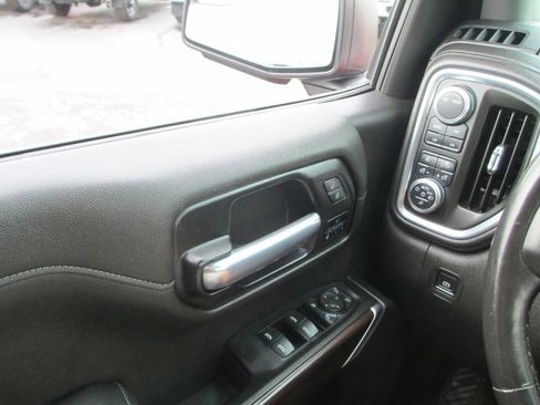 Used 2020 GMC Sierra 1500 SLT w/ X31 Off-Road Package image 27
