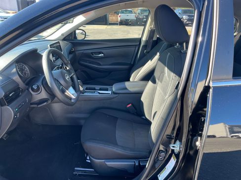 Used 2024 Nissan Sentra SV image 34