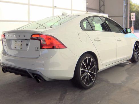 Used 2017 Volvo S60 T5 Dynamic w/ Vision Package AWD/4WD image 4