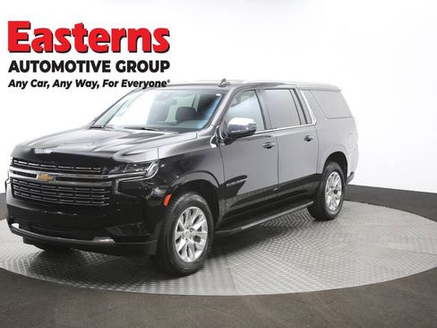 Used 2024 Chevrolet Suburban Premier RWD image 60