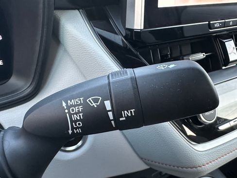 Used 2025 Toyota Corolla FX w/ Convenience Package FWD image 29