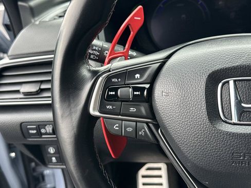 Used 2022 Honda Accord Sport image 11