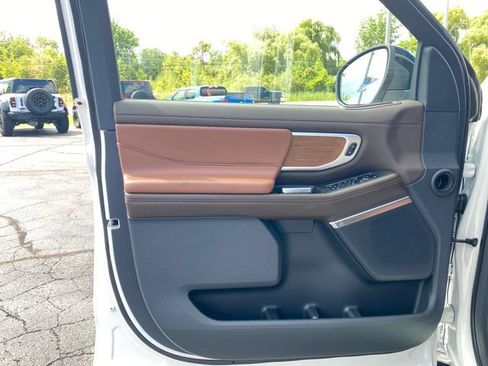 New 2025 Ford Expedition Max King Ranch AWD/4WD image 13