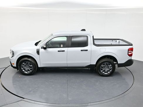 New 2025 Ford Maverick XLT w/ XLT Luxury Package image 44