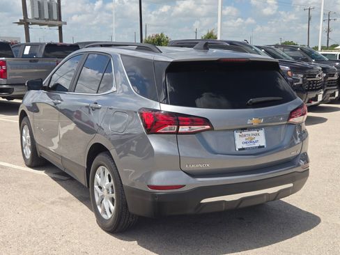 Used 2023 Chevrolet Equinox LT AWD/4WD image 5