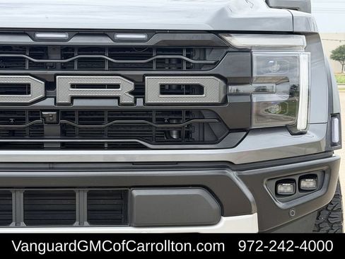 Used 2025 Ford F150 Raptor AWD/4WD image 4