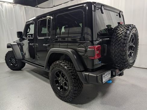 Used 2024 Jeep Wrangler Unlimited AWD/4WD image 6