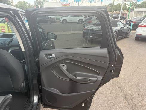 Used 2016 Ford Escape SE AWD/4WD image 22
