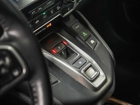 Used 2022 Honda CR-V Touring image 27