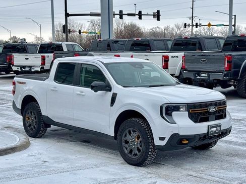 Certified 2025 Ford Maverick Tremor image 6