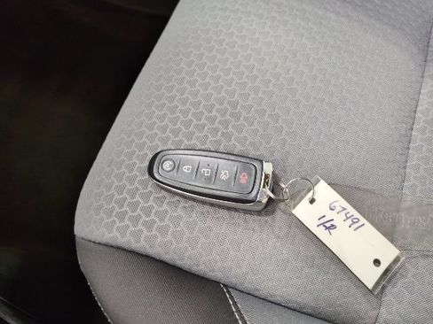 Used 2019 Ford Escape SE AWD/4WD image 23