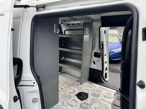 Used 2018 RAM ProMaster City Tradesman image 13