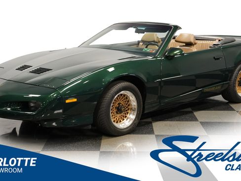 Used 1992 Pontiac Firebird Trans Am image 1