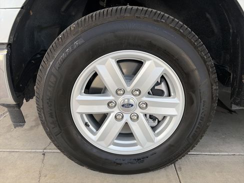Used 2023 Ford F150 XL w/ XL Chrome Appearance Package RWD image 8