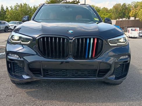 Used 2021 BMW X5 xDrive40i w/ M Sport Package AWD/4WD image 8