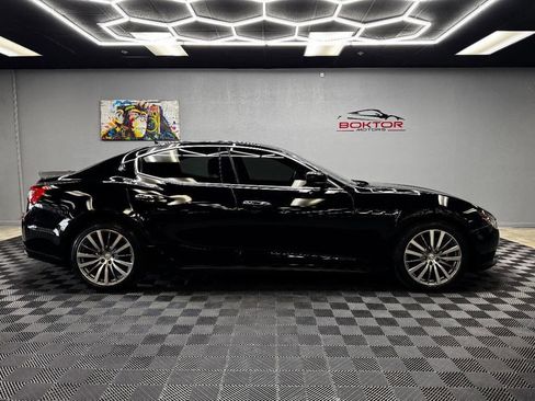 Used 2016 Maserati Ghibli S image 17