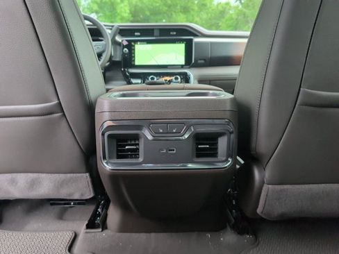 New 2026 GMC Sierra 2500 Denali w/ Denali Reserve Package AWD/4WD image 34
