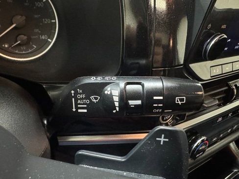 Used 2023 Nissan Pathfinder Platinum w/ Cargo Package image 41