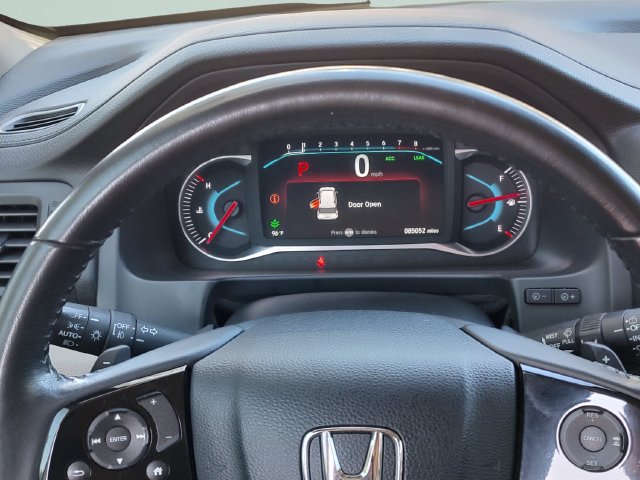 Used 2020 Honda Pilot Touring image 12