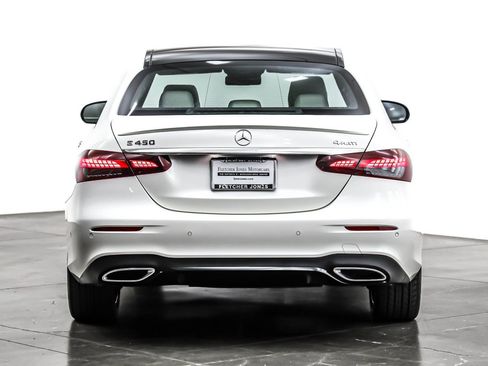 Certified 2022 Mercedes-Benz E 450 4MATIC Sedan image 5