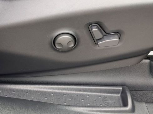 New 2026 Chrysler Pacifica Limited w/ Trailer Tow Group image 41