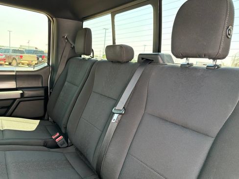Used 2018 Ford F150 XLT w/ Equipment Group 302A Luxury AWD/4WD image 38