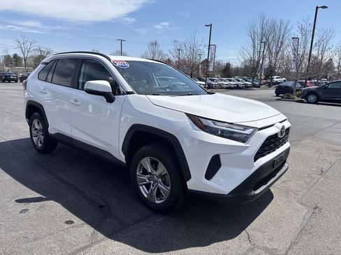 Used 2023 Toyota RAV4 XLE w/ Convenience Package AWD/4WD image 11