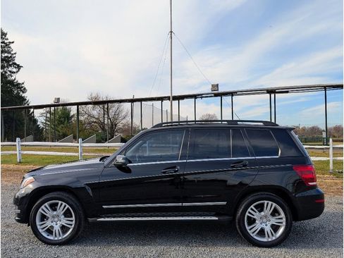 Used 2014 Mercedes-Benz GLK 350 4MATIC w/ Premium 1 Package image 4