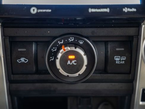 Certified 2022 Toyota 4Runner SR5 AWD/4WD image 22
