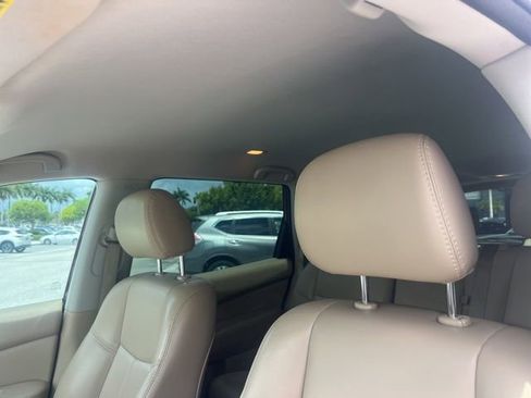 Used 2017 Nissan Pathfinder SL FWD image 22